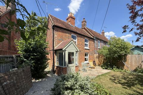 2 bedroom semi-detached house for sale, Belmont, Wantage