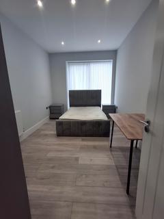 2 bedroom apartment to rent, Gascoigne Road, Barking IG11