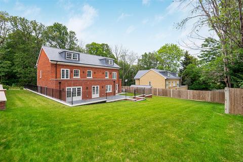 5 bedroom detached house for sale, The Ridgeway, Cuffley