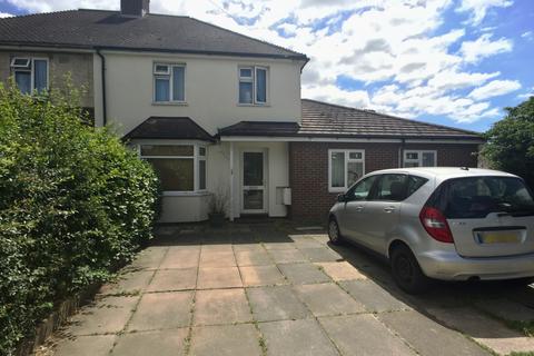 Semi-detached house - Kendal Way , CB4 1LS