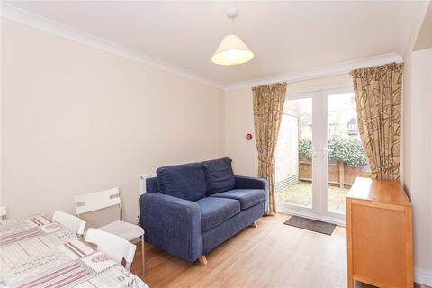 3 bedroom house to rent, Cranston Court, Rose Hill, Oxford, OX4