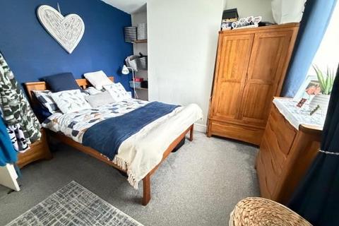 2 bedroom terraced house for sale, Little Water Street, Carmarthen