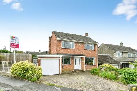 3 bedroom detached house for sale, Seymour Road, Chippenham