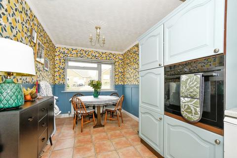3 bedroom detached house for sale, Seymour Road, Chippenham
