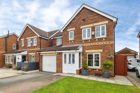 Detached house - Braid Hills Drive, Bransholme, Hull