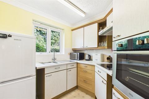 undefined, Hart Dene Court, Surrey GU19