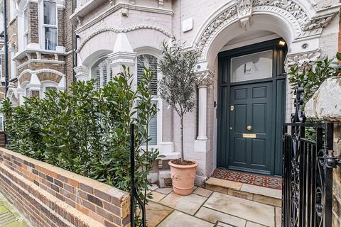 3 bedroom flat for sale, 1A St Lukes Avenue, London, SW4