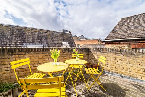 3 bedroom flat for sale, 1A St Lukes Avenue, London, SW4