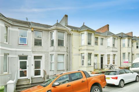 Flat - Ashford Road, Plymouth