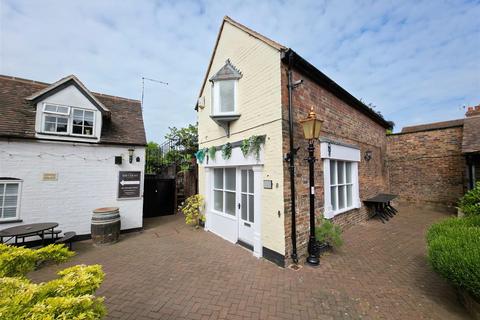 undefined, Flat 10 Central Court, High Street, Bridgnorth