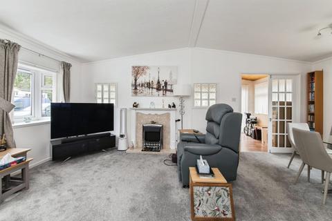3 bedroom park home for sale, Rydon Lane, Exeter
