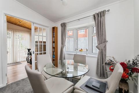 3 bedroom park home for sale, Rydon Lane, Exeter