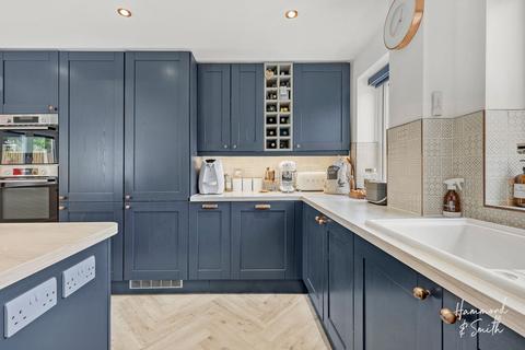 3 bedroom terraced house for sale, Beamish Close, Epping CM16