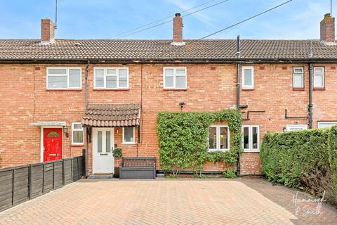 3 bedroom terraced house for sale, Beamish Close, Epping CM16