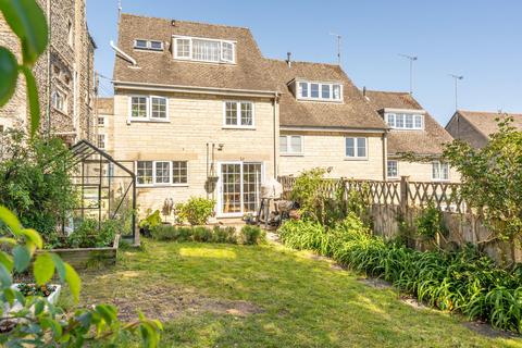 4 bedroom end of terrace house for sale, Gumstool Hill, Tetbury