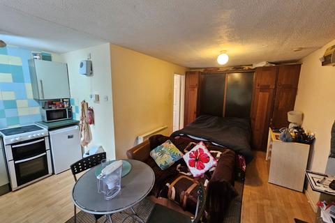 Studio for sale, Flat 7, Matthew Court, 367 Hagley Road, Edgbaston, Birmingham, West Midlands, B17 8DL