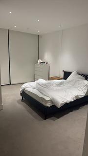1 bedroom apartment to rent, Carrara Tower, 1 Bollinder Place, London, EC1V 2AE