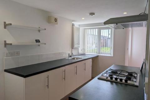 2 bedroom flat to rent, Llanelli, Bryn Road