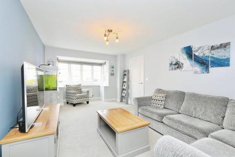 4 bedroom detached house for sale, Newstead Grove, Harworth & Bircotes, Doncaster, South Yorkshire, DN11