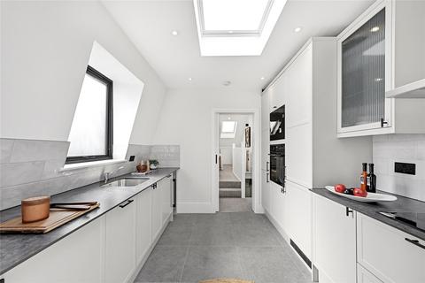 3 bedroom duplex for sale, Goodwin Road, London, W12