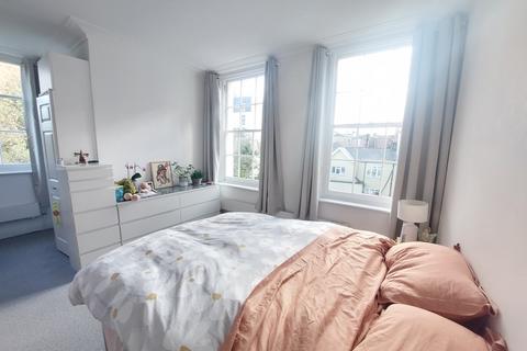 2 bedroom flat to rent, Grosvenor Square, SOUTHAMPTON