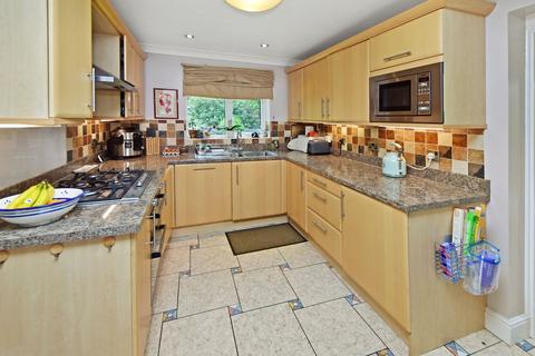 4 bedroom detached house for sale, Hinton Manor Court, Daventry NN11