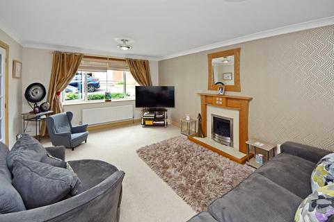 4 bedroom detached house for sale, Hinton Manor Court, Daventry NN11
