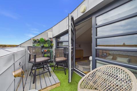 3 bedroom penthouse for sale, The Colonnades, Liverpool L3