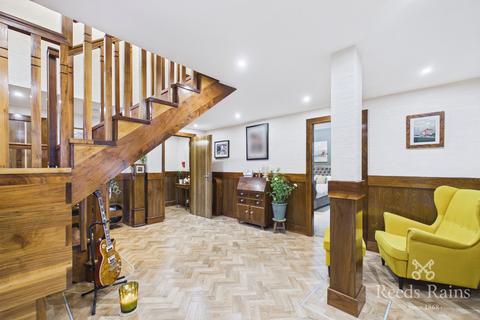 3 bedroom penthouse for sale, The Colonnades, Liverpool L3