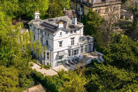 7 bedroom detached house for sale, Hungershall Park, Tunbridge Wells, Kent TN4