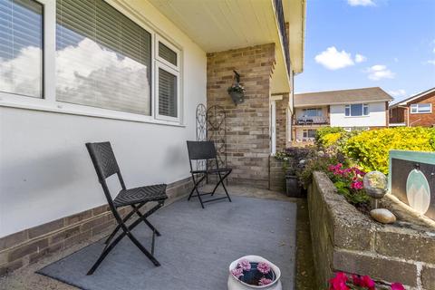 2 bedroom flat for sale, St Aubins Court, Sea Lane, Ferring