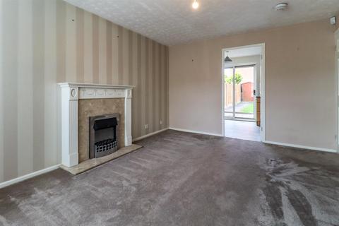 2 bedroom semi-detached house to rent, Clayhanger Lane, Walsall