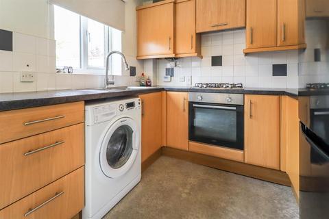 2 bedroom semi-detached house to rent, Clayhanger Lane, Walsall