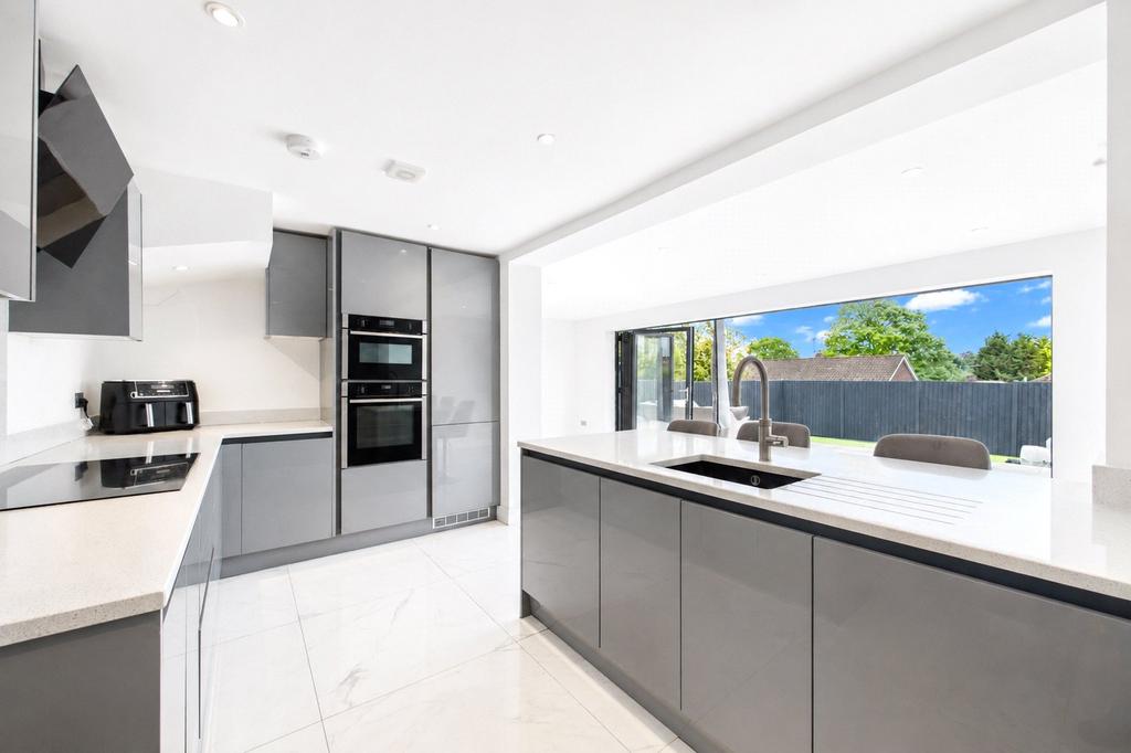 Skilton Road, Tilehurst, Reading, RG31 – pohled 5