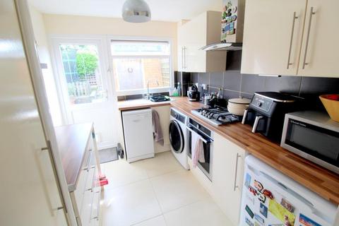 2 bedroom terraced house for sale, Maypole Road, Taplow