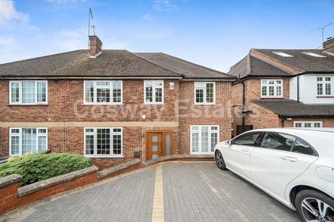 The Reddings, Mill Hill, NW7