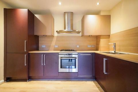 2 bedroom apartment to rent, Waterside Heights, Dickens Heath B90