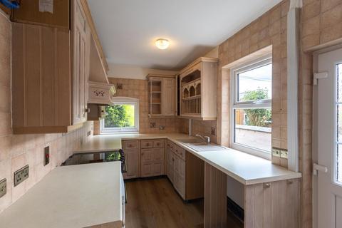 2 bedroom terraced house to rent, School Lane, Hartford, CW8
