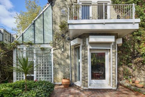 undefined, St James's Villa, Swains Lane, London N6