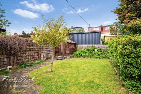 3 bedroom semi-detached house for sale, Rochester Way, Eltham