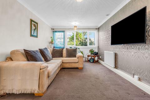 1 bedroom flat for sale, Crib Street, Ware SG12