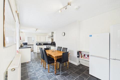5 bedroom house share to rent, Cheltenham Place, Plymouth PL4