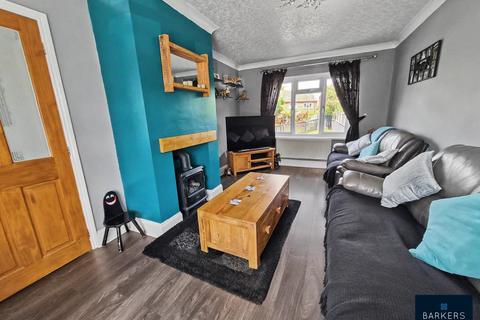 2 bedroom end of terrace house for sale, Nussey Avenue, Birstall