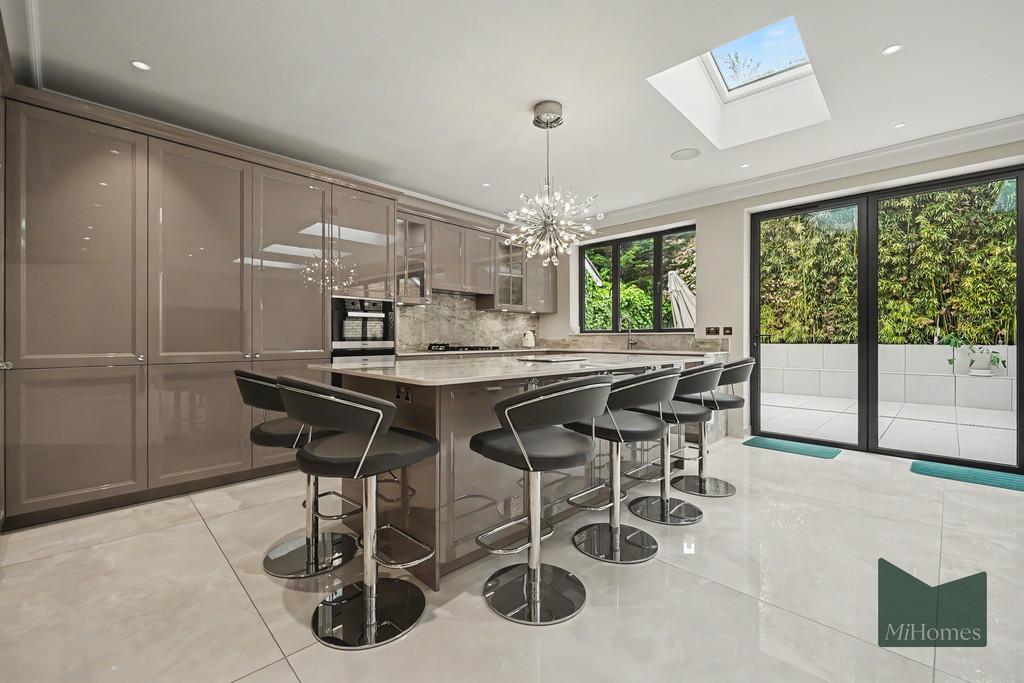 Kitchen, open plan living