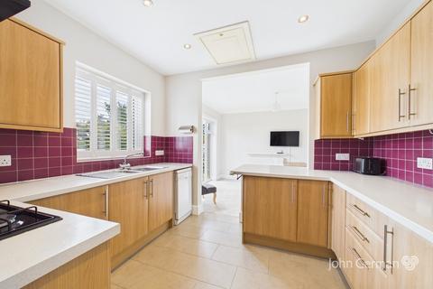 2 bedroom detached bungalow for sale, Beamhill Road, Stretton
