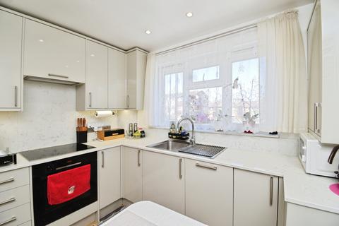 Argyle Road, London, E16