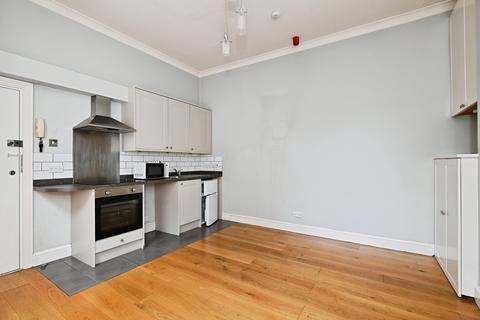 1 bedroom flat for sale, Watts Avenue, Rochester, Kent, ME1