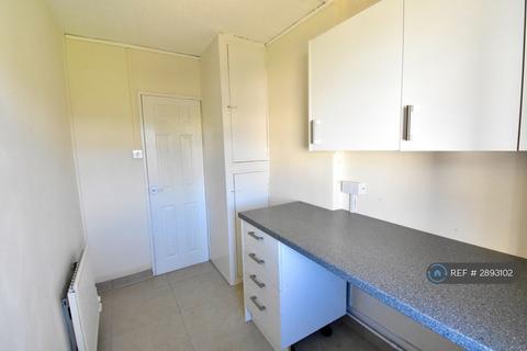 1 bedroom flat to rent, The Hendre Flats, Brynmawr, Wales, NP23