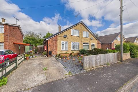 2 bedroom semi-detached house for sale, Highfield Avenue, Driffield, YO25 5ER