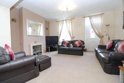 2 bedroom terraced house for sale, East Street, High Spen